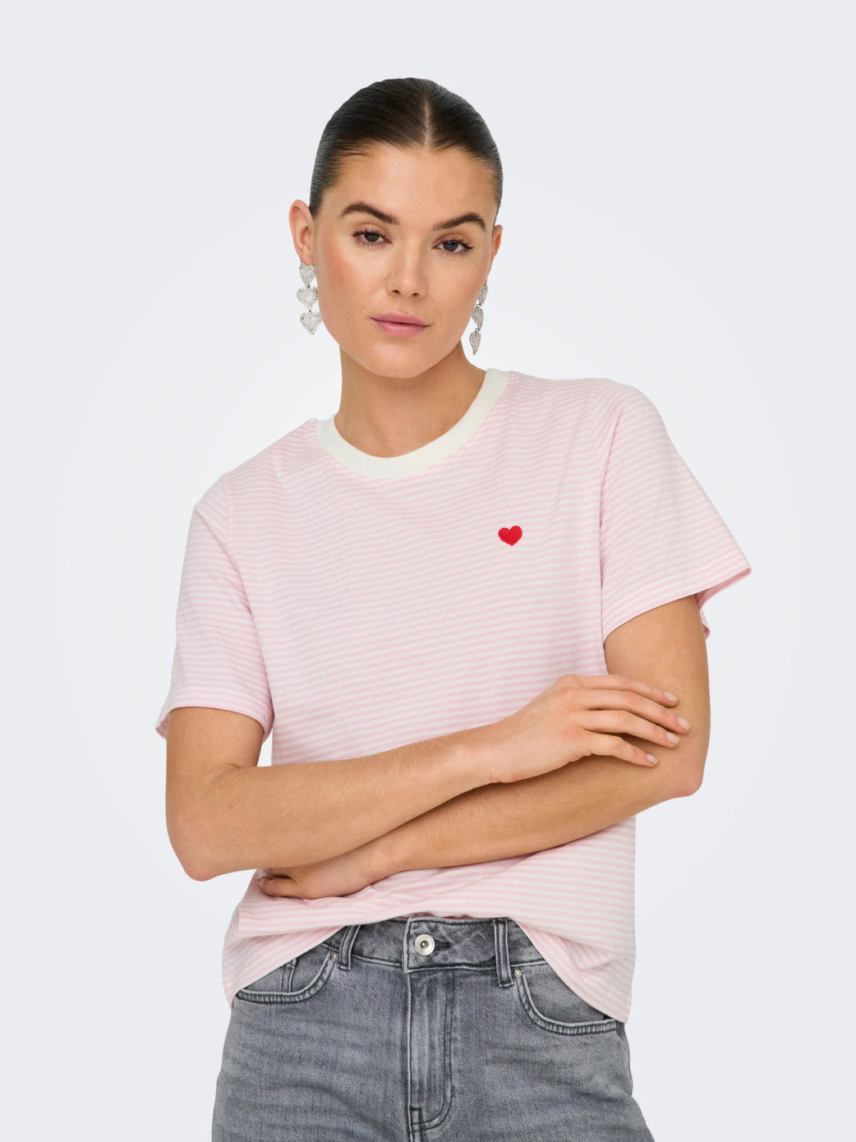 JDYPISA T-shirt col rond en coton bio à imprimé — JDY — Cloud Dancer / Parfait Pink Stripes — détail | Appart 17 Bruxelles
