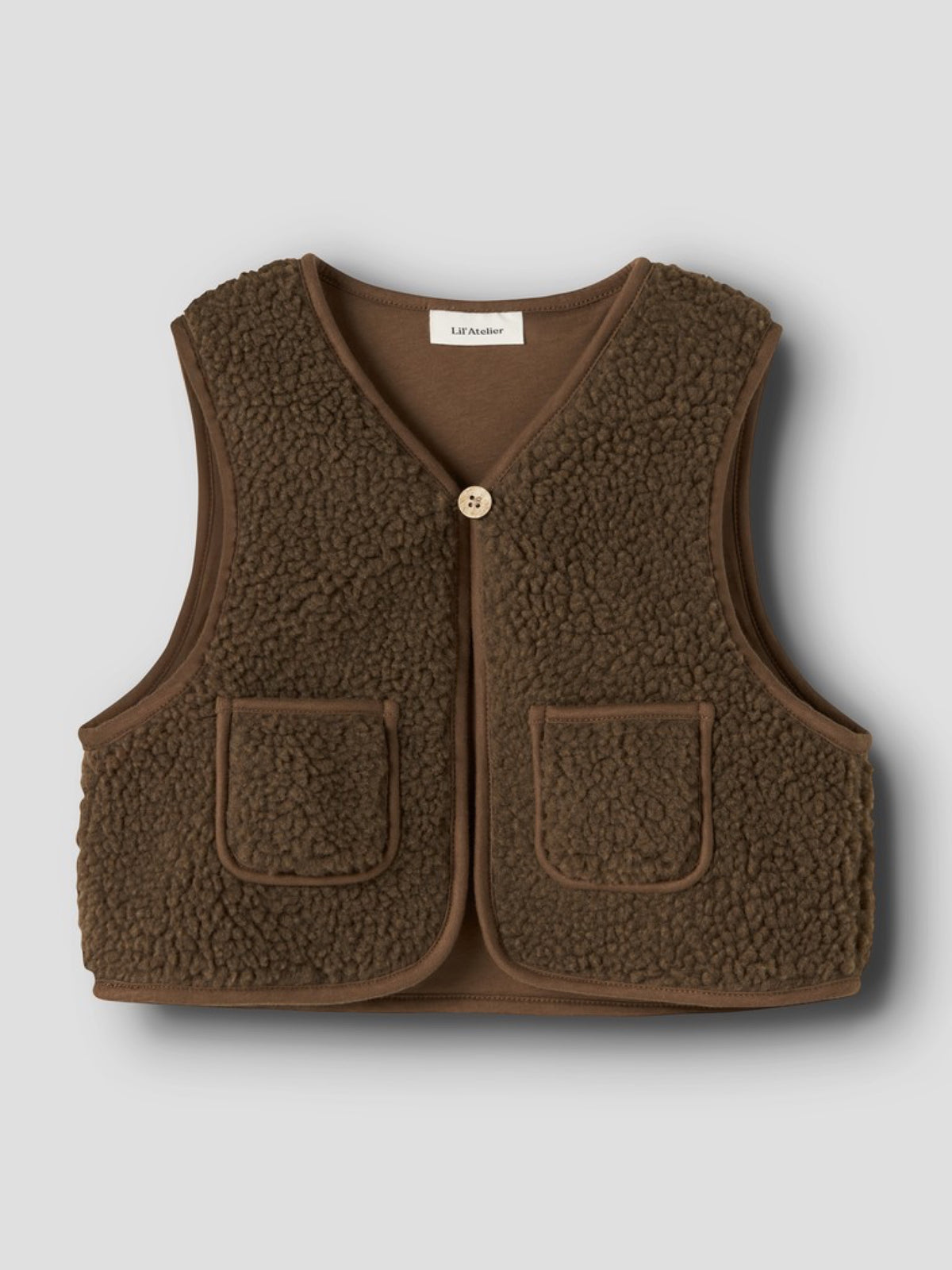 NMNJONO Gilet sans manches en sherpa enfant — Lil' Atelier — Teak — autre vue 3 | Appart 17 Bruxelles
