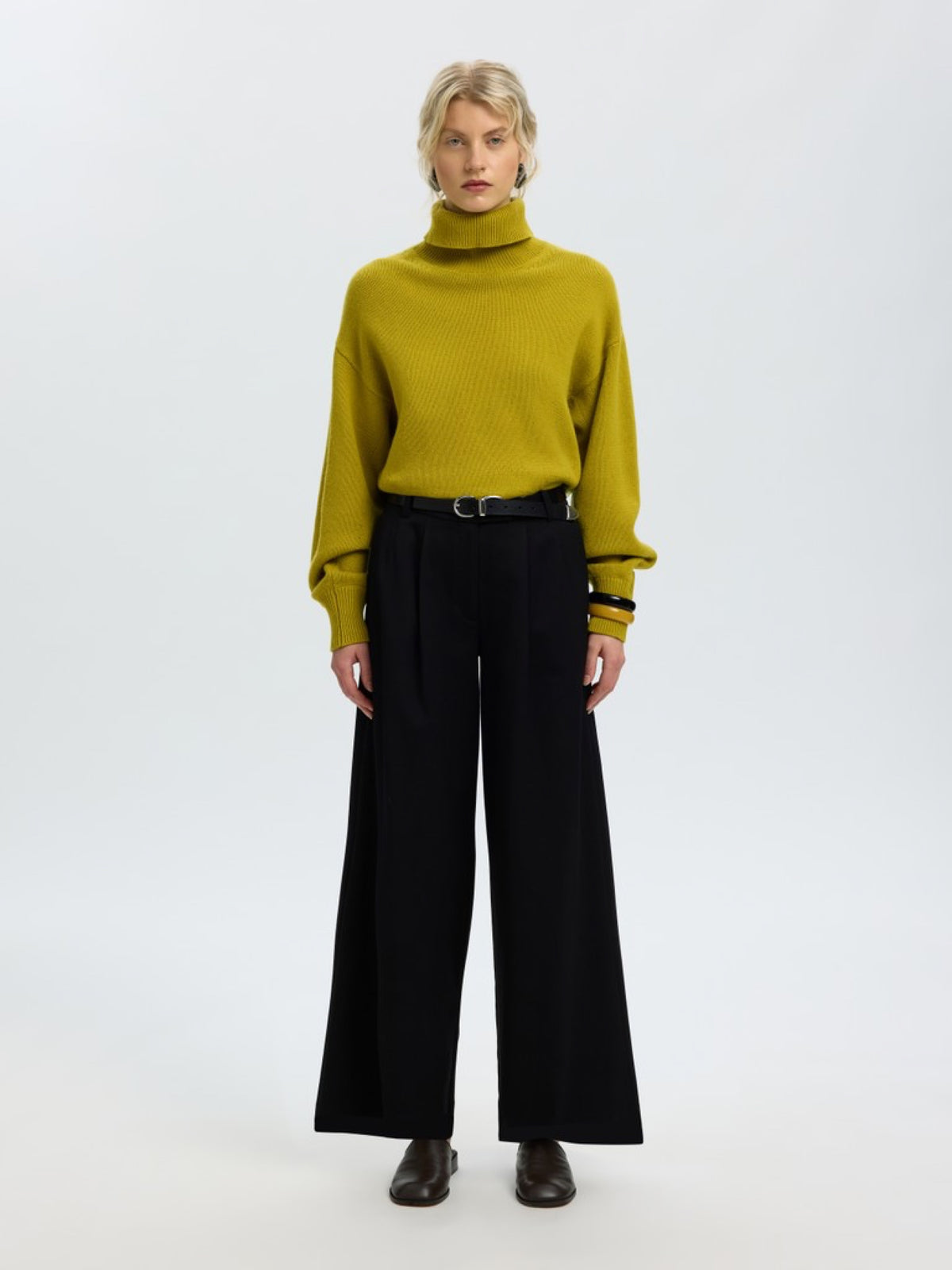 SLWELLIE Pull col roulé en laine et coton bio — Avocado Oil — vue 6