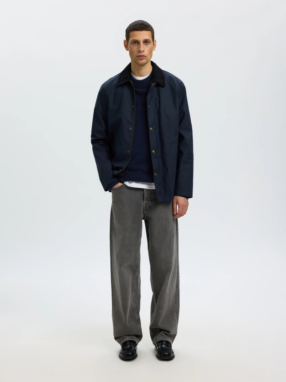 CALLE Pull laine & cachemire — Selected Homme — Navy Blazer — porté en look complet | Appart 17 Bruxelles