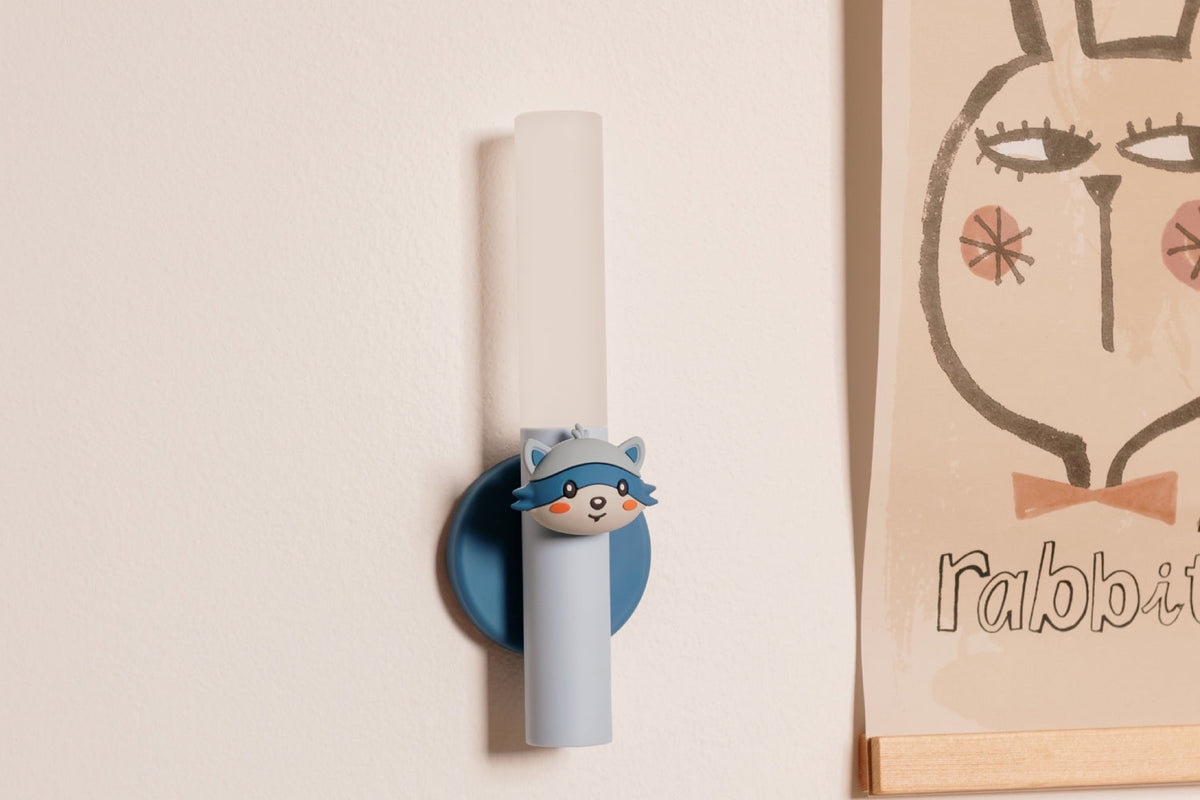 Veilleuse et lampe de lecture rechargeable Zoo Light — The Zoofamily — Raton laveur — autre vue 3 | Appart 17 Bruxelles