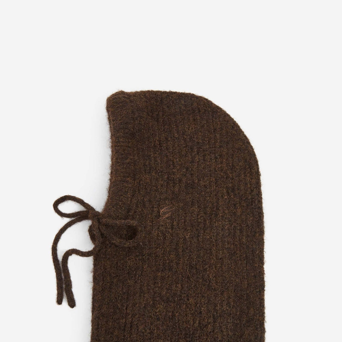 Samourai Cagoule en maille côtelée — Grace & Mila — Chocolat — packshot | Appart 17 Bruxelles