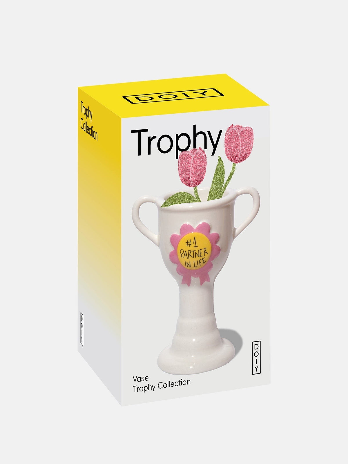 Vase trophée XS en céramique — DOIY — #1 Partner in life — détail 4 | Appart 17 Bruxelles