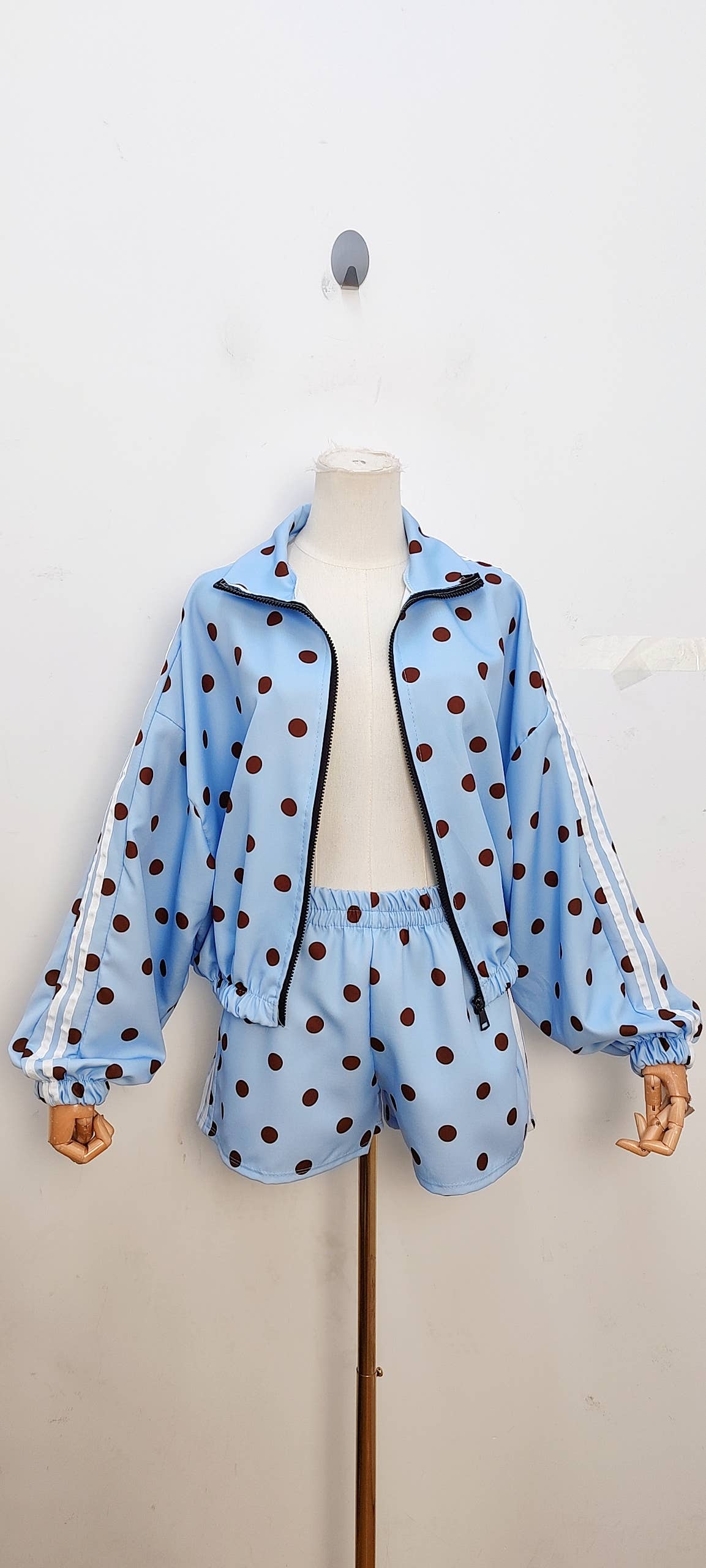 Ensemble veste et short à pois — Bleu ciel — vue 2 | Appart 17