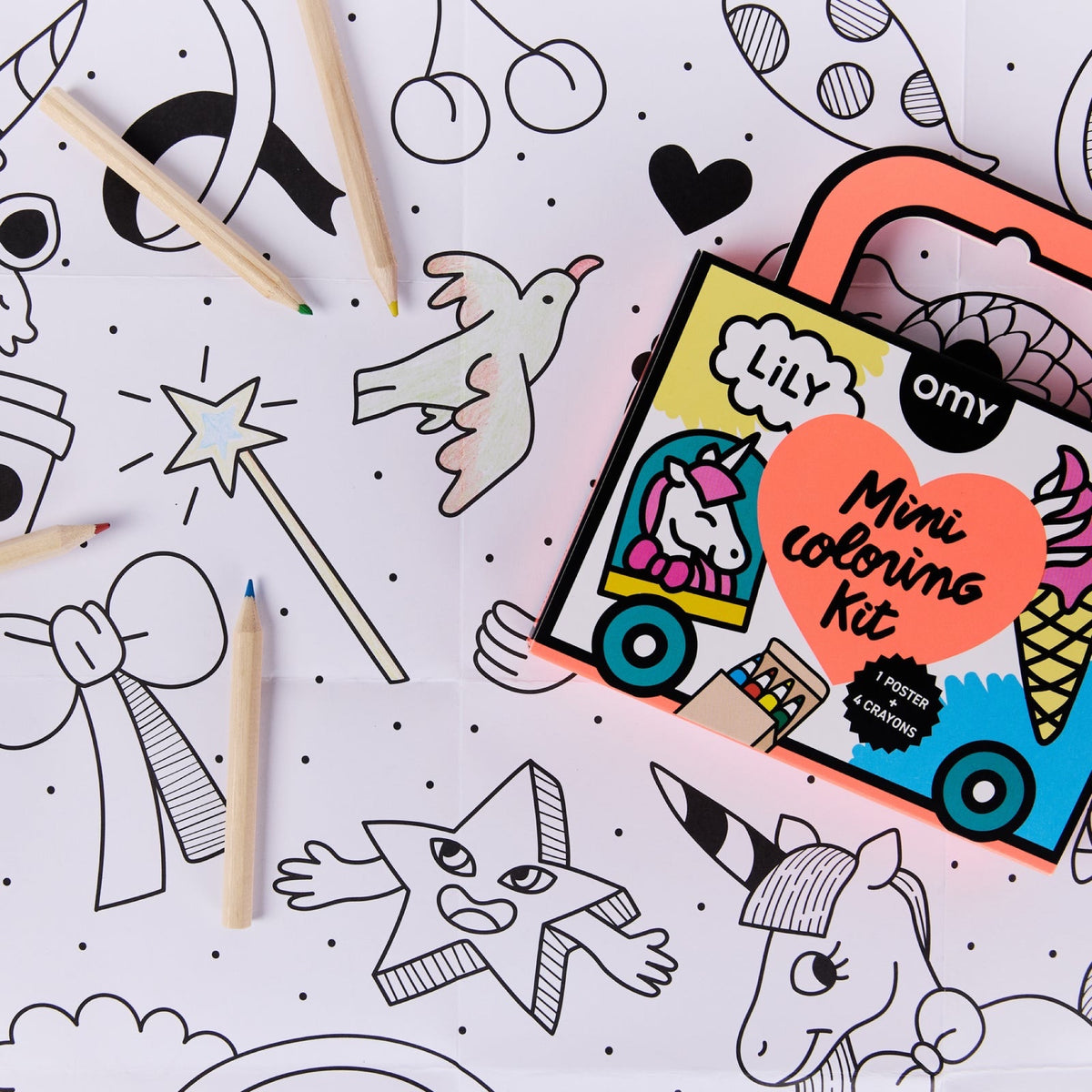Mini Coloring Kit, poster 40 × 50 cm et 4 crayons — OMY — Lily — autre vue 3 | Appart 17 Bruxelles
