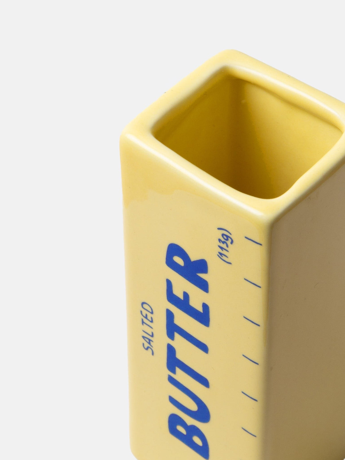 Mini vase plaquette de beurre en céramique, taille XS — DOIY — Jaune beurre — détail 5 | Appart 17 Bruxelles