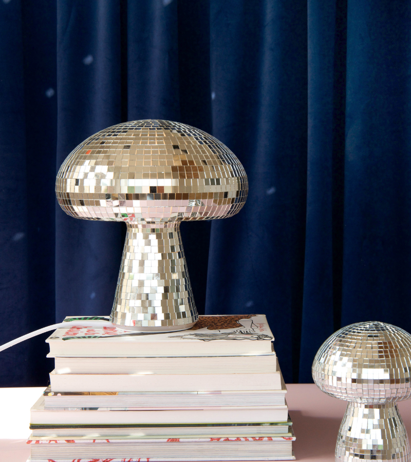 Lampe disco champignon — Appart 17 Bruxelles