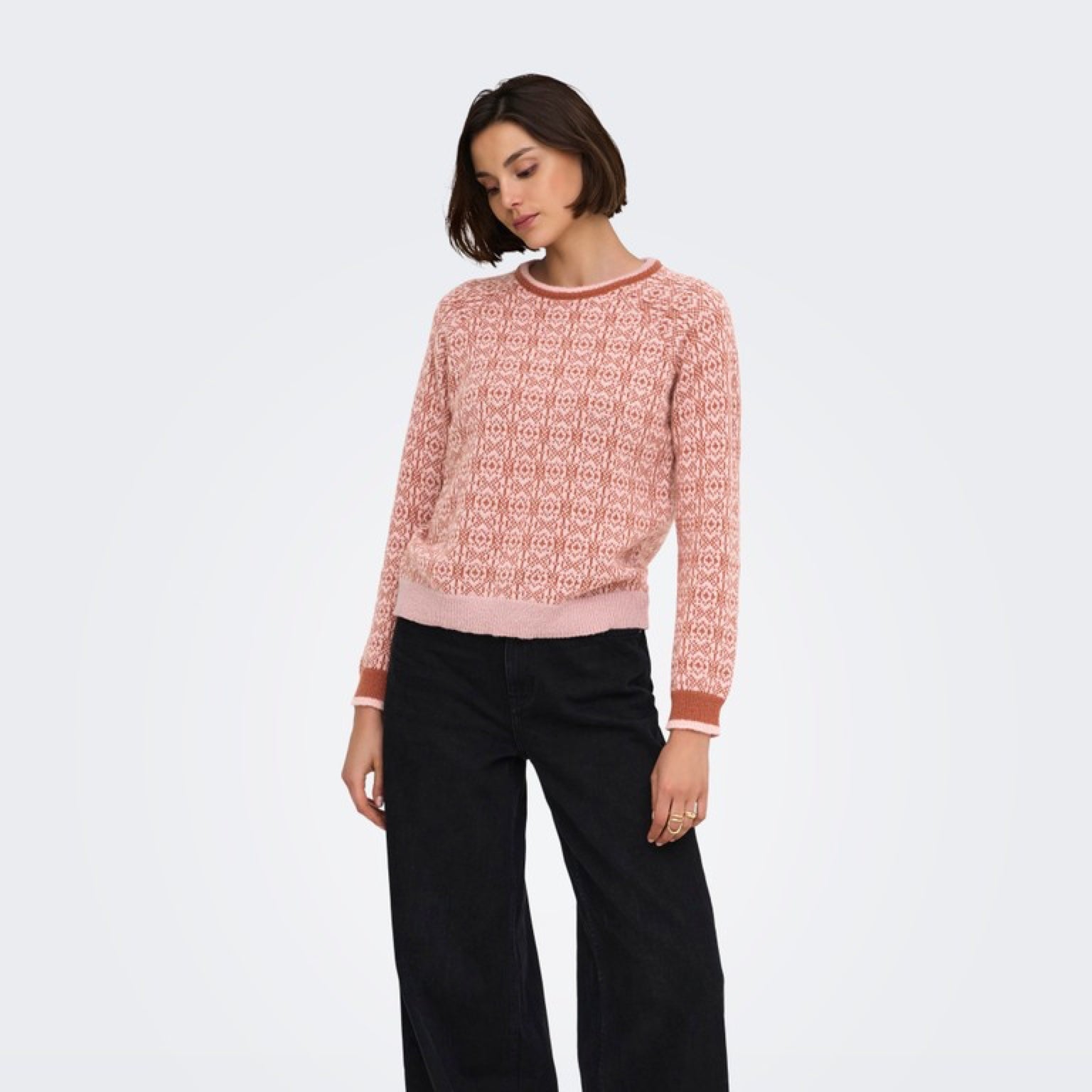 JDYBRYN Pull jacquard col rond — Crème Brûlée Woodbine & Peachskin & Crème Brûlée Toffee Peachskin | Appart 17