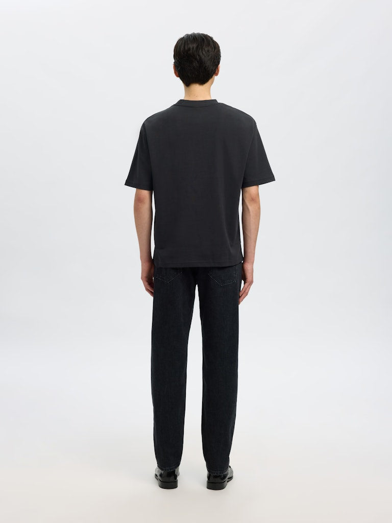 SLMLOOSEOSCAR SS O-NECK TEE NOOS - SELECTED-MEN_Autumnwinter_4498229_16094143_3.jpg