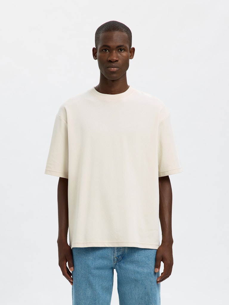 SLMLOOSEOSCAR SS O-NECK TEE NOOS - SELECTED-MEN_Autumnwinter_4498245_16094143_2.jpg