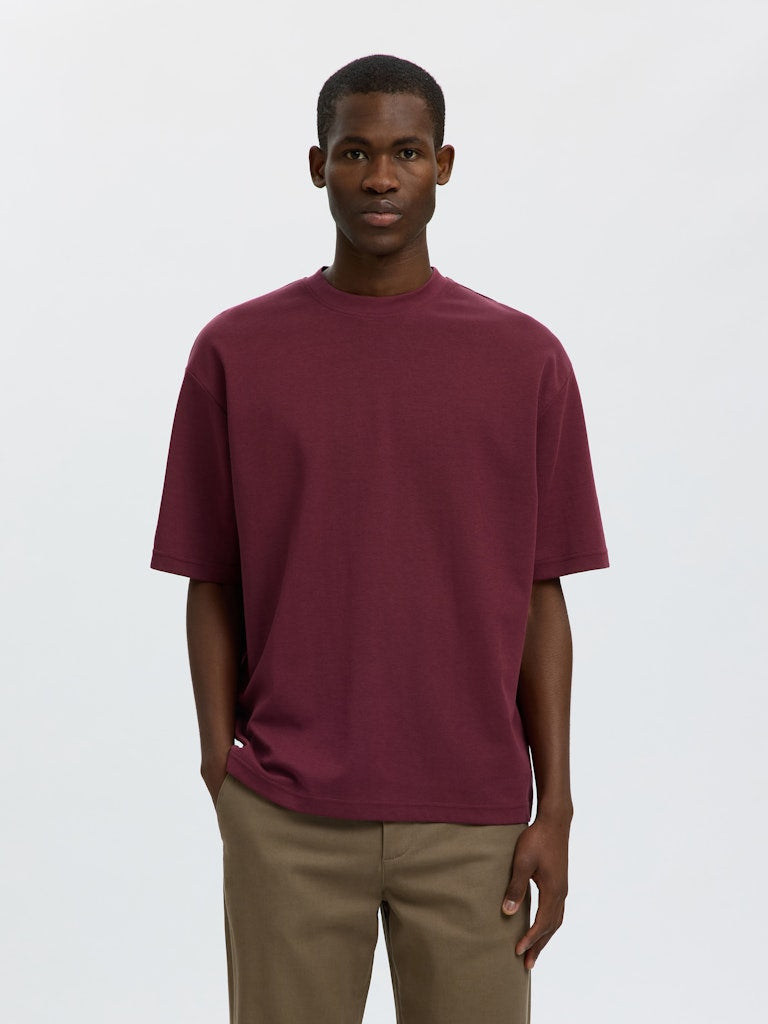 SLMLOOSEOSCAR SS O-NECK TEE NOOS - SELECTED-MEN_Autumnwinter_5042118_16094143_2.jpg