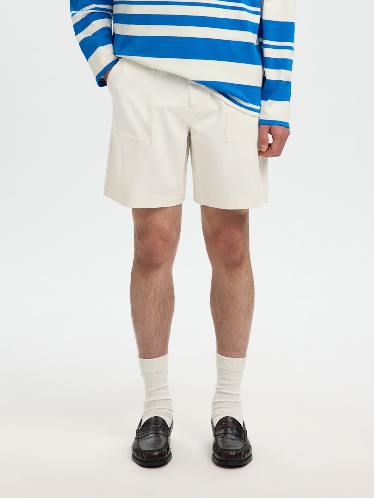 SLHLOOSE-HOTEL AMOUR SHORTS - SELECTED-MEN_Springsummer_4935828_16100429_2.jpg
