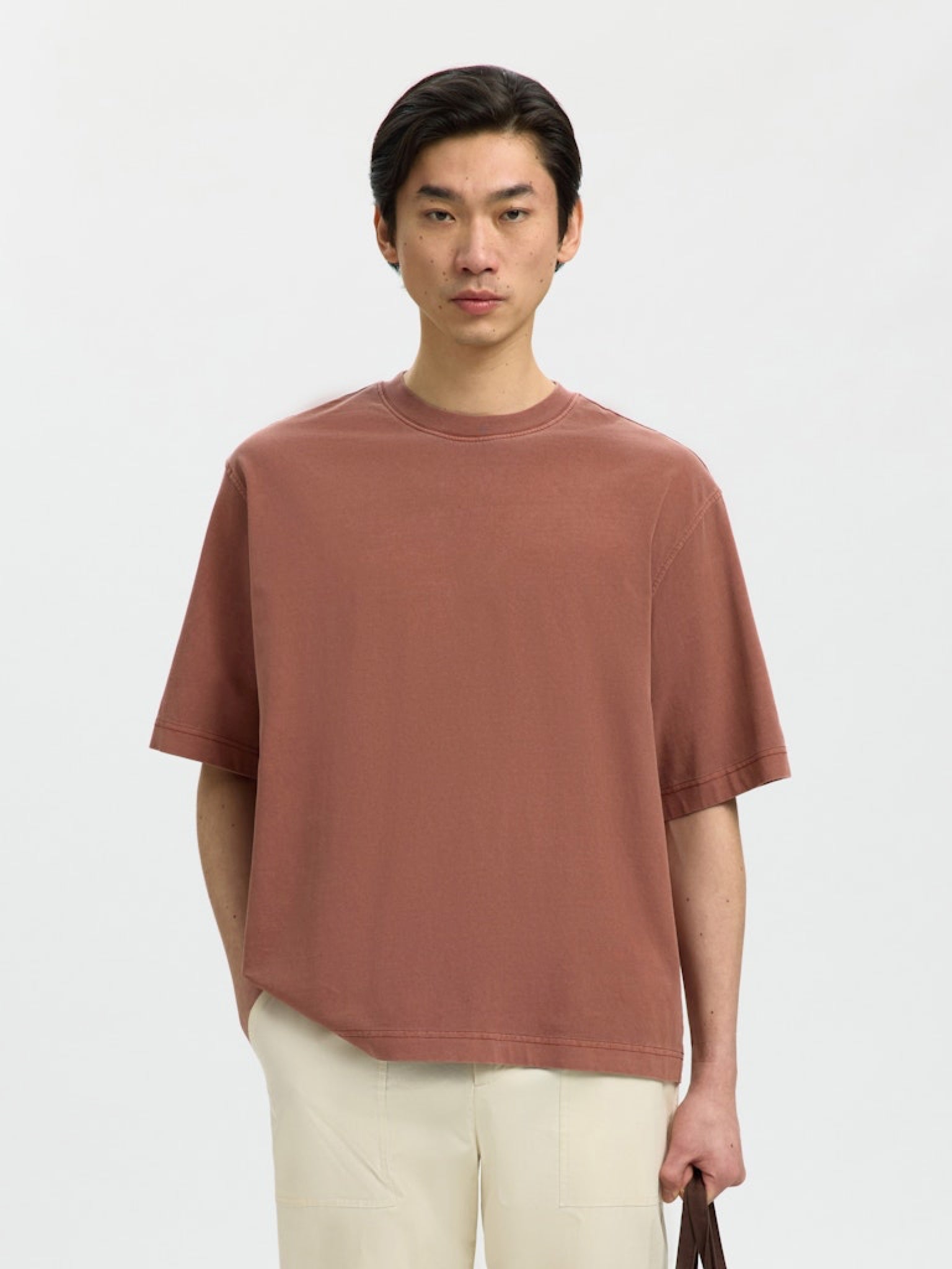 SLHBOXYCORY T-shirt boxy col rond Cherry Mahogany – Selected Homme | Appart 17