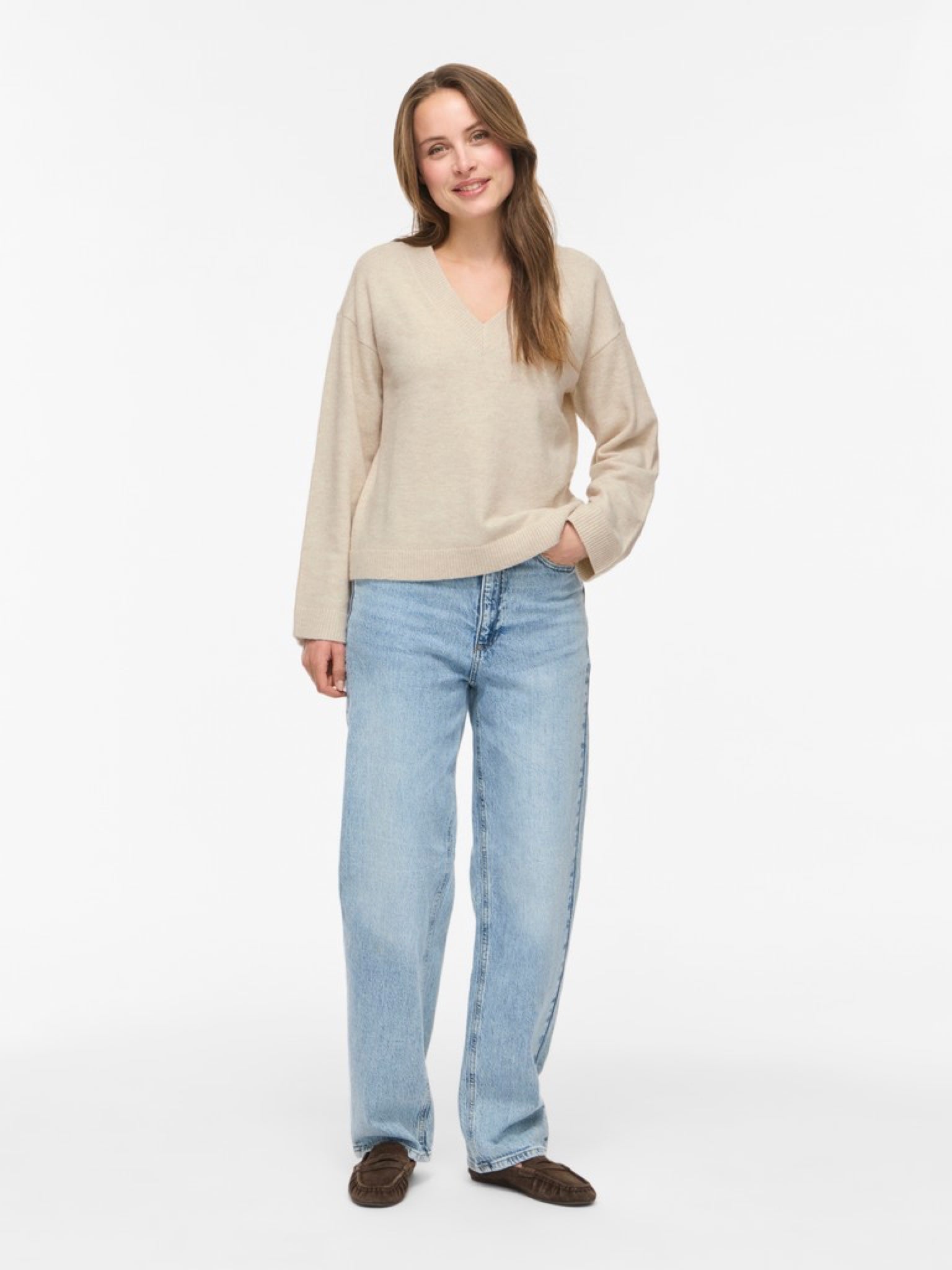 VILIGA Pull col V réversible en maille Birch – VILA | Appart 17