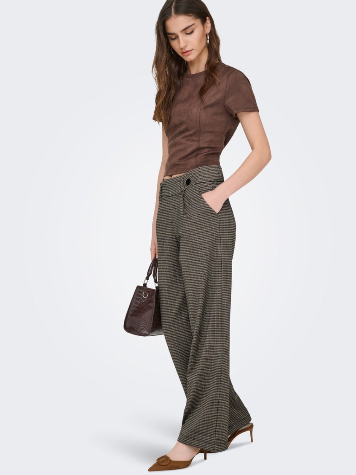 JDYGEGGO Pantalon large à carreaux taille haute — JDY — Cobblestone MINI CHECK — porté 2 | Appart 17 Bruxelles