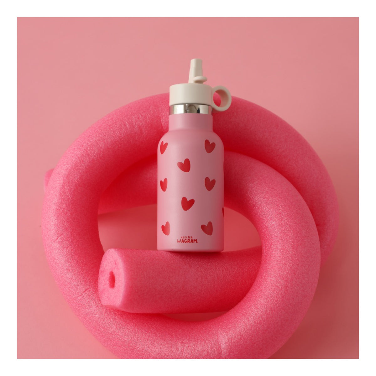 Gourde isotherme enfant 350 ml — Atelier Wagram — Rose cœurs rouges — autre vue 5 | Appart 17 Bruxelles