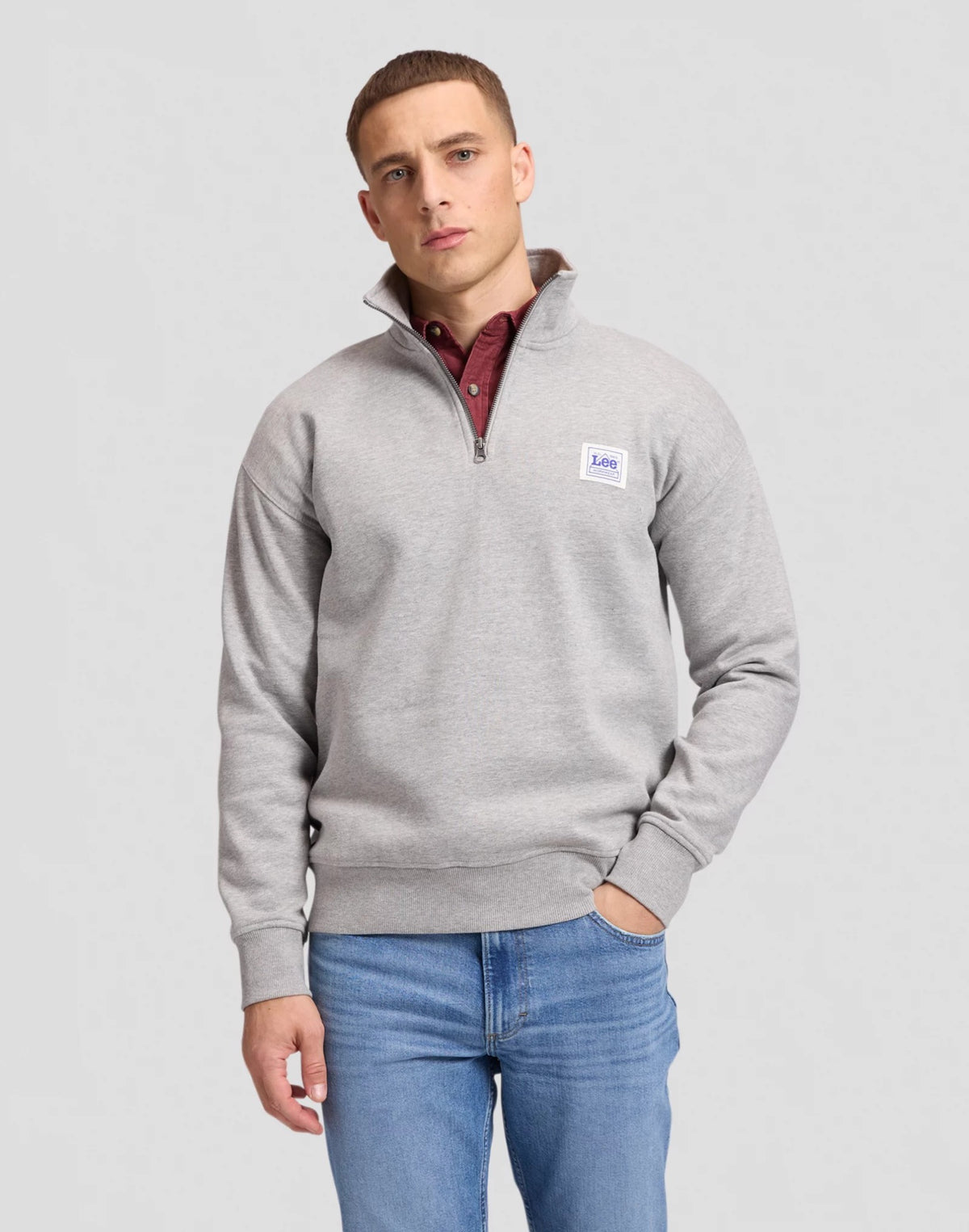 Lee WORKWEAR Sweat col zippé relaxed en molleton brossé — Lee — Grey Mele — porté, vue de face | Appart 17 Bruxelles