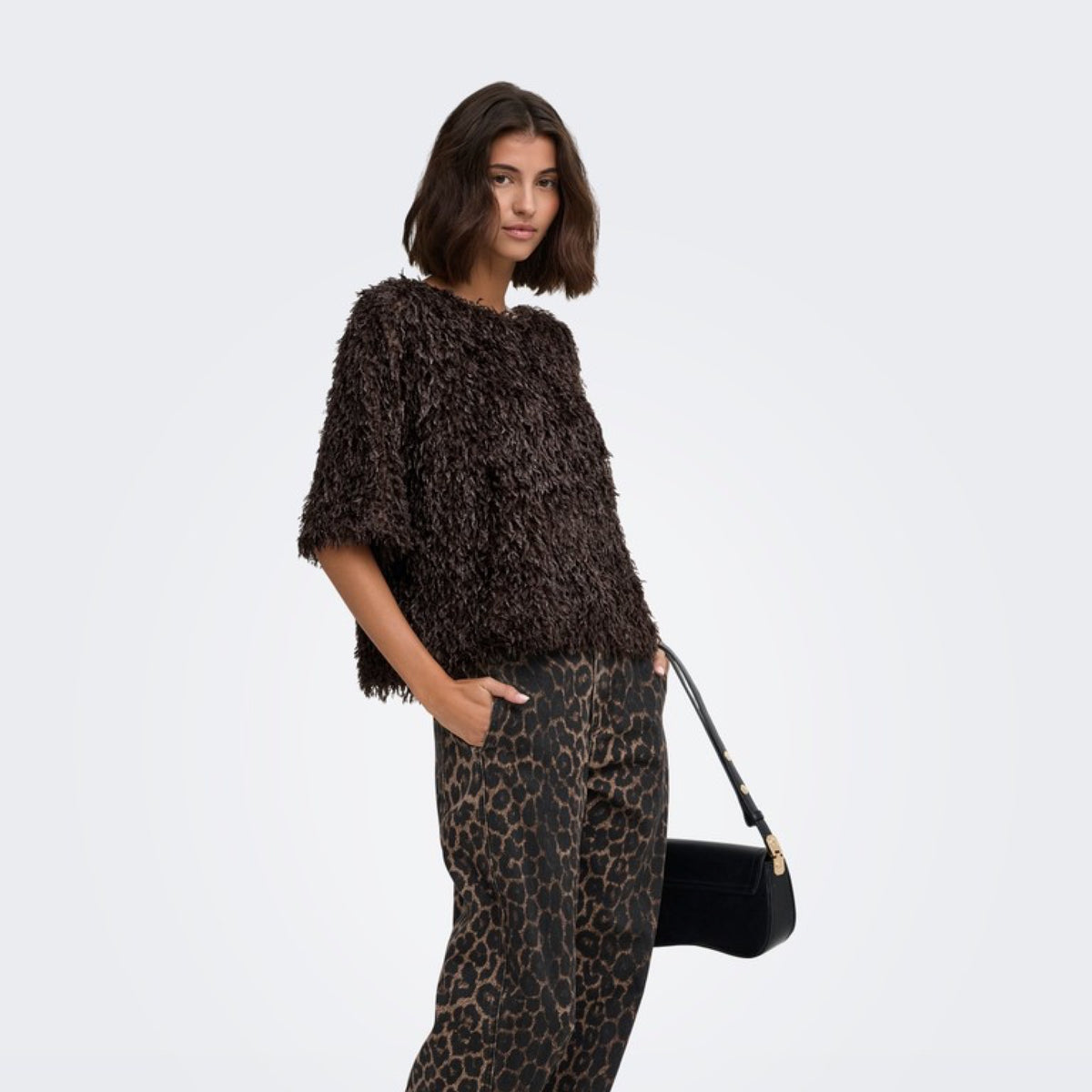 JDYBAY Pantalon barrel léopard taille haute — JDY — Fossil Leo — porté, tenue complète | Appart 17 Bruxelles