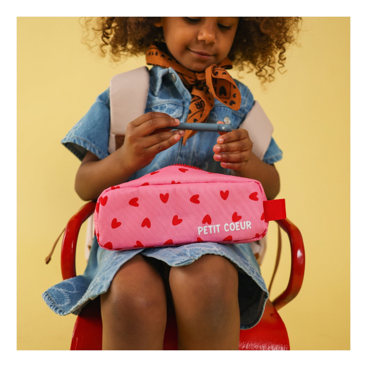 Trousse d'école simple — Atelier Wagram — Cœurs rouges fond rose — autre vue 2 | Appart 17 Bruxelles