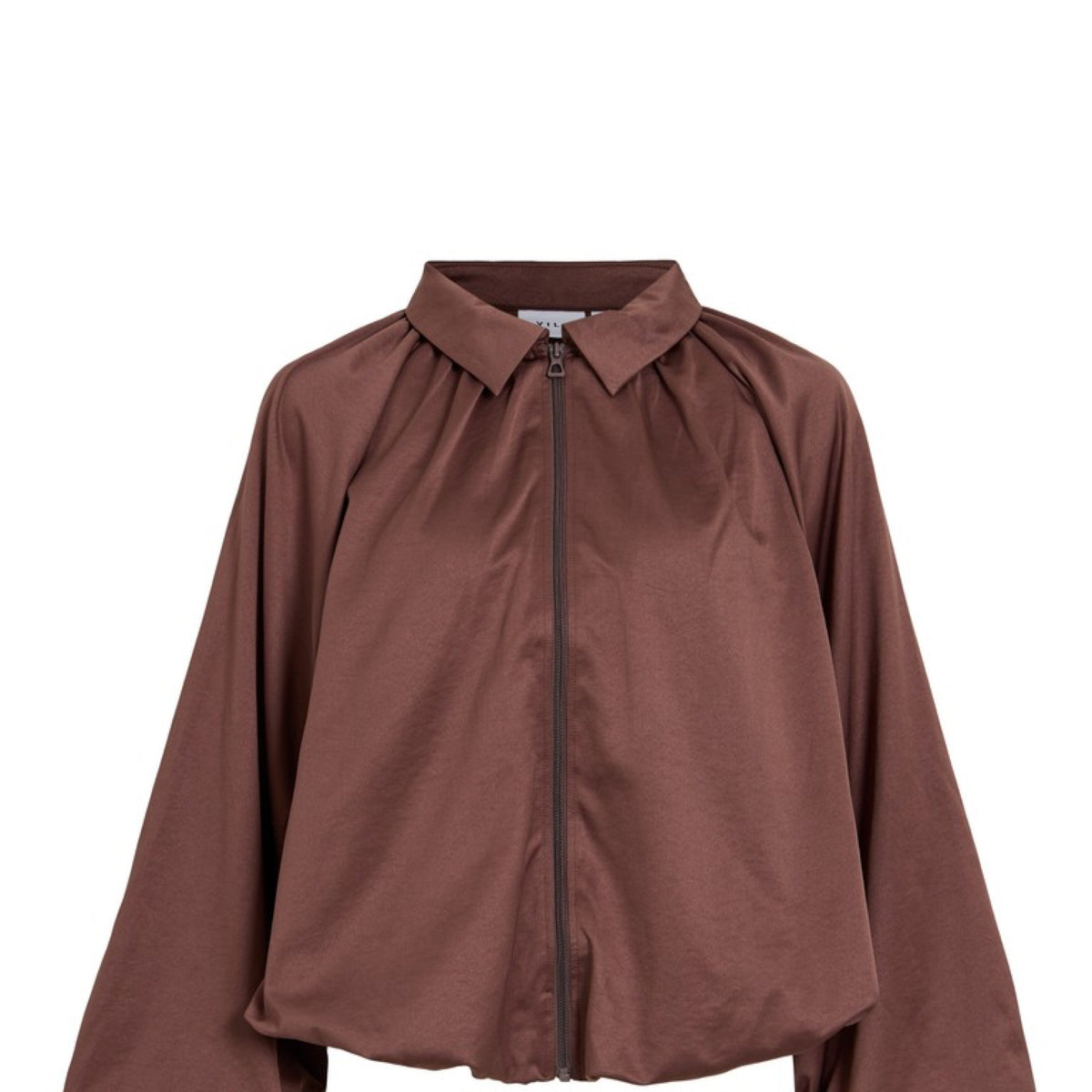 VISPORTY Veste courte volume en satin, zippée — VILA — Raisin — packshot | Appart 17 Bruxelles