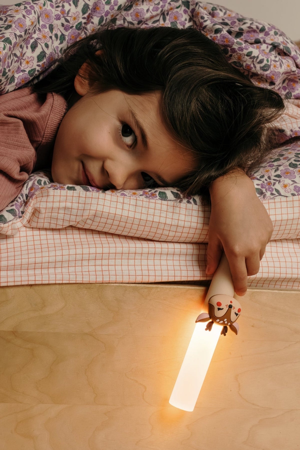 Veilleuse et lampe de lecture rechargeable Zoo Light — The Zoofamily — Cerf — autre vue 3 | Appart 17 Bruxelles
