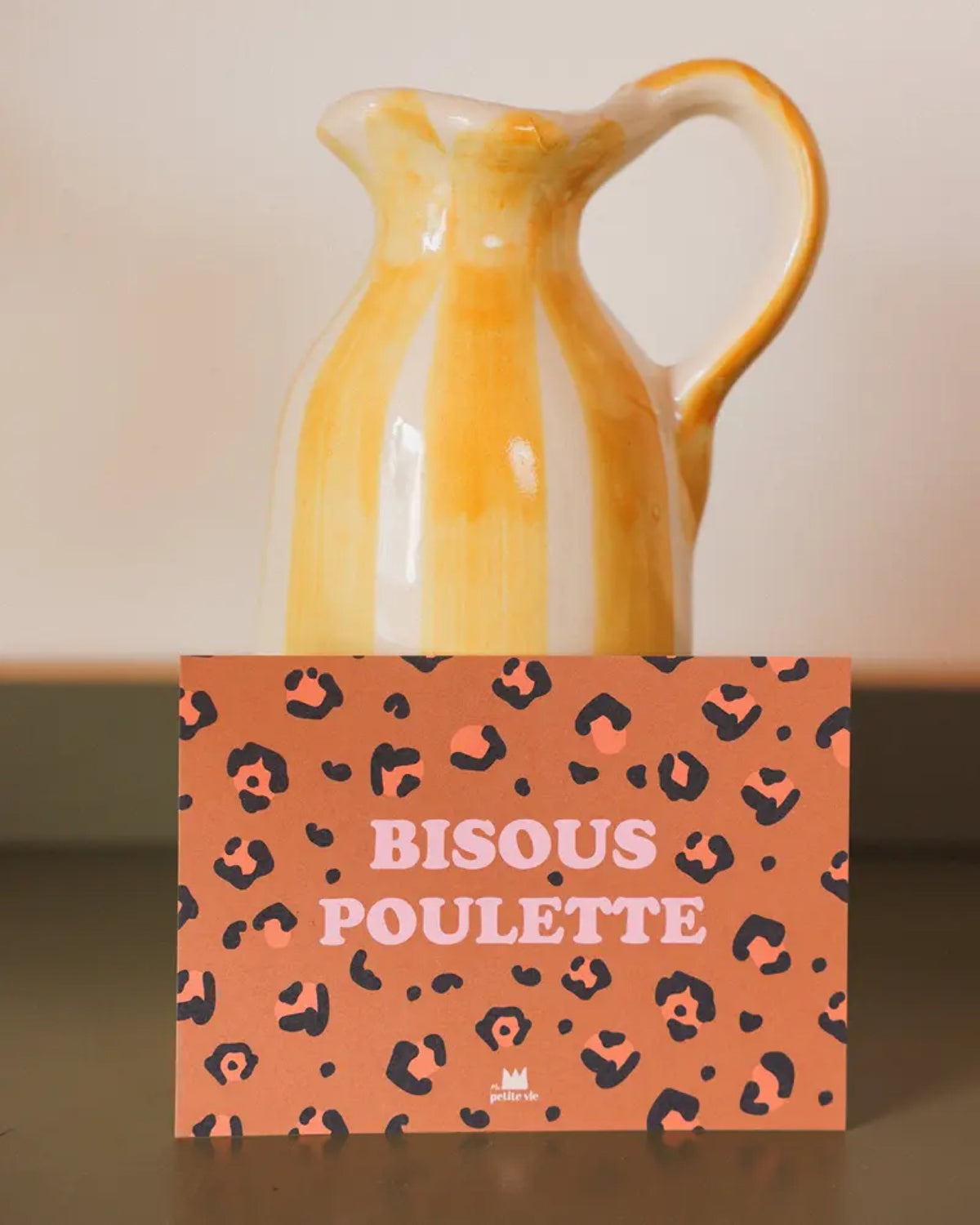 Carte d'amour illustrée Amor, Kiss Kiss, Bisous — Ma Petite Vie — Bisous Poulette — autre vue 2 | Appart 17 Bruxelles