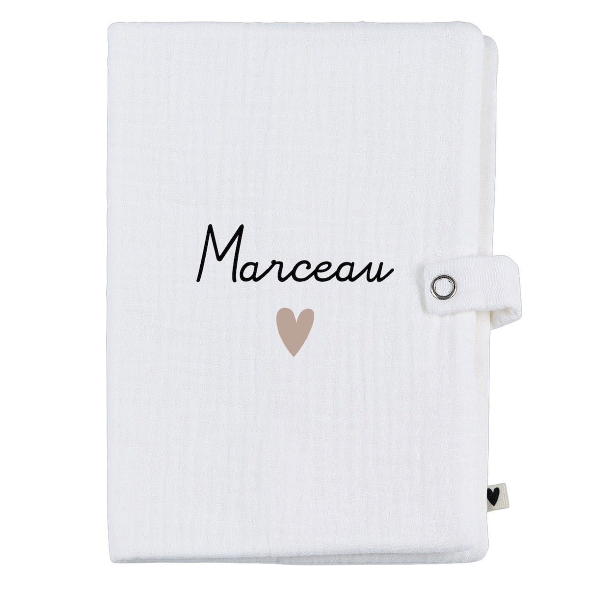 Protège carnet de santé en gaze de coton brodé — Atelier Wagram — Écru — packshot | Appart 17 Bruxelles