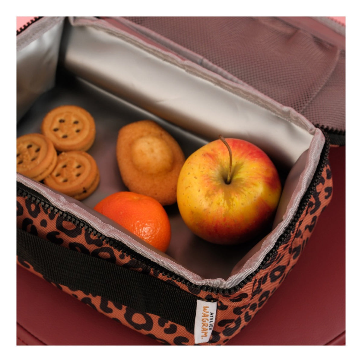 Lunch bag isotherme enfant — Atelier Wagram — Léopard noir fond marron — autre vue 4 | Appart 17 Bruxelles