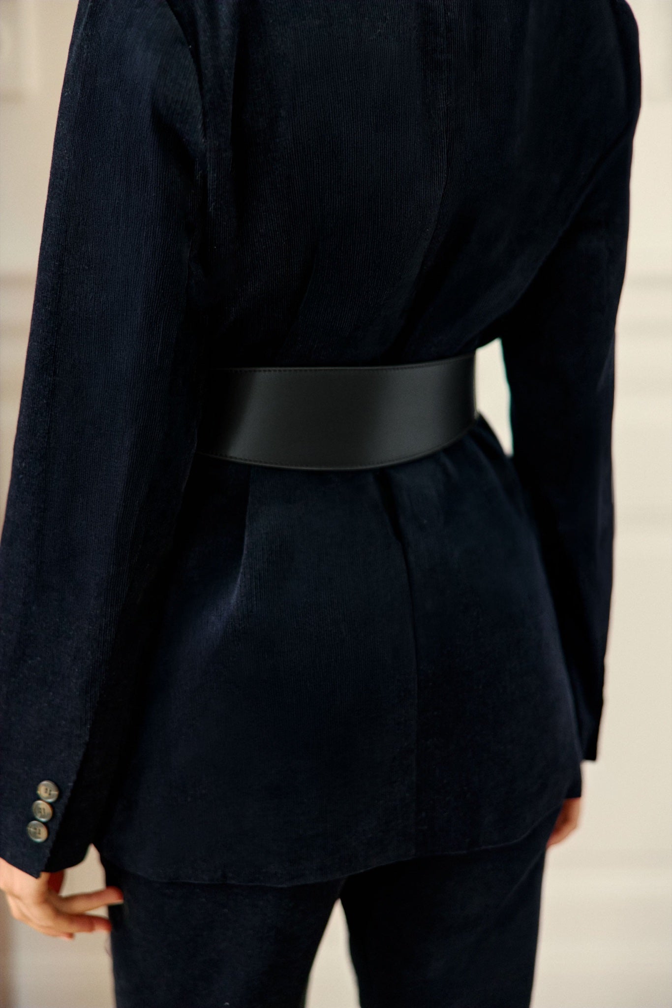 Ceinture Alaia en cuir à boucle dorée — Noir — vue 2