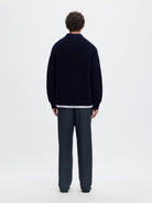 SLMBEN Pull col polo zippé en laine RWS — Selected Homme — Sky Captain — porté, de dos 4 | Appart 17 Bruxelles