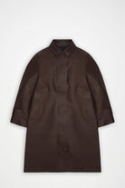 Rains NARA Long W Jacket Imperméable long cintré à capuche amovible — Rains — Bark — packshot dos 9 | Appart 17 Bruxelles