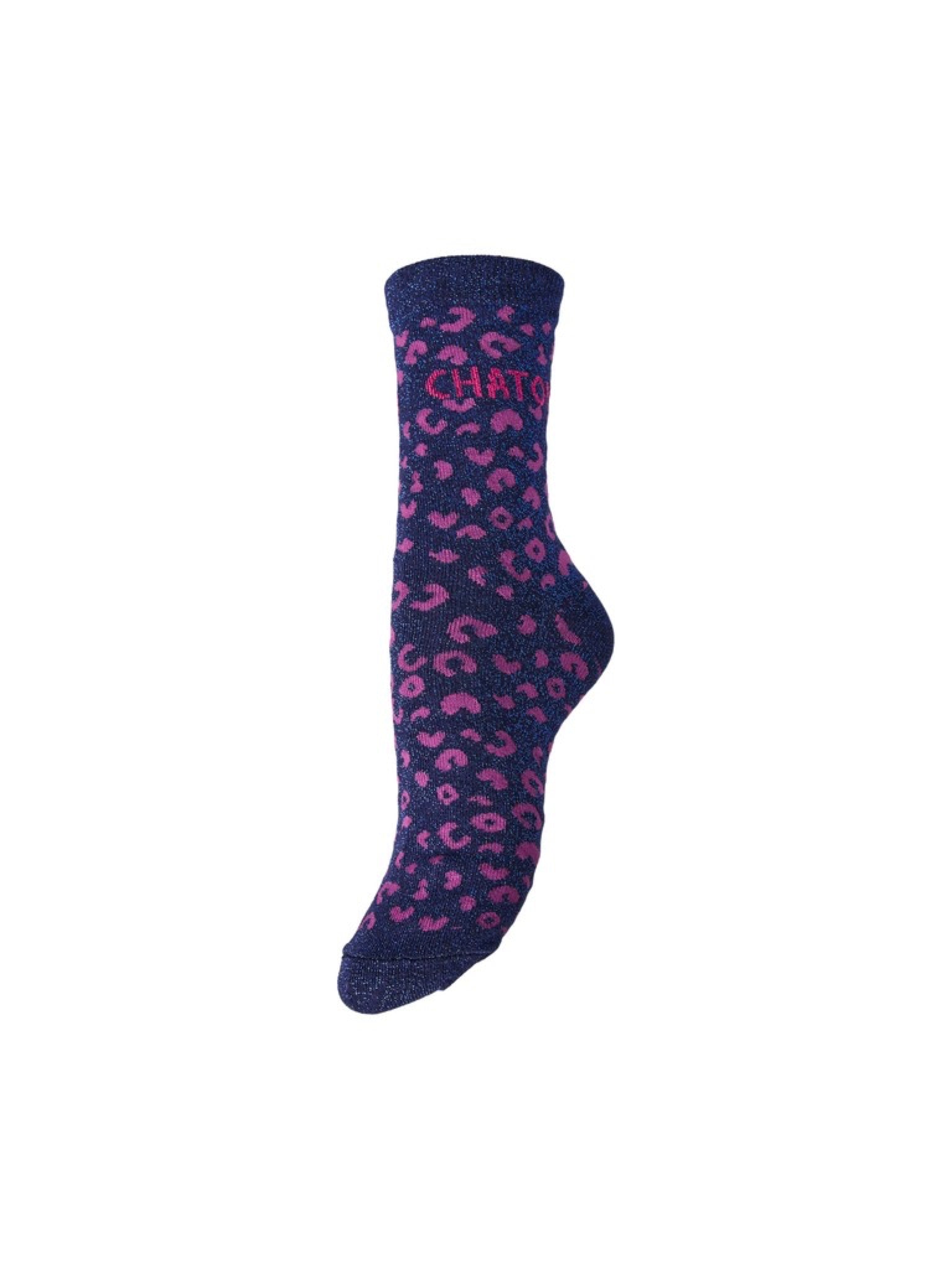PCSEBBY Chaussettes pailletées léopard à slogan — Pieces — Maritime Blue CHATON — packshot | Appart 17 Bruxelles