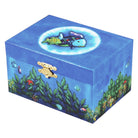 Boîte à bijoux musicale phosphorescente Poisson Arc-en-ciel — Trousselier — Poisson Arc-en-ciel — packshot du coffret fermé | Appart 17 Bruxelles