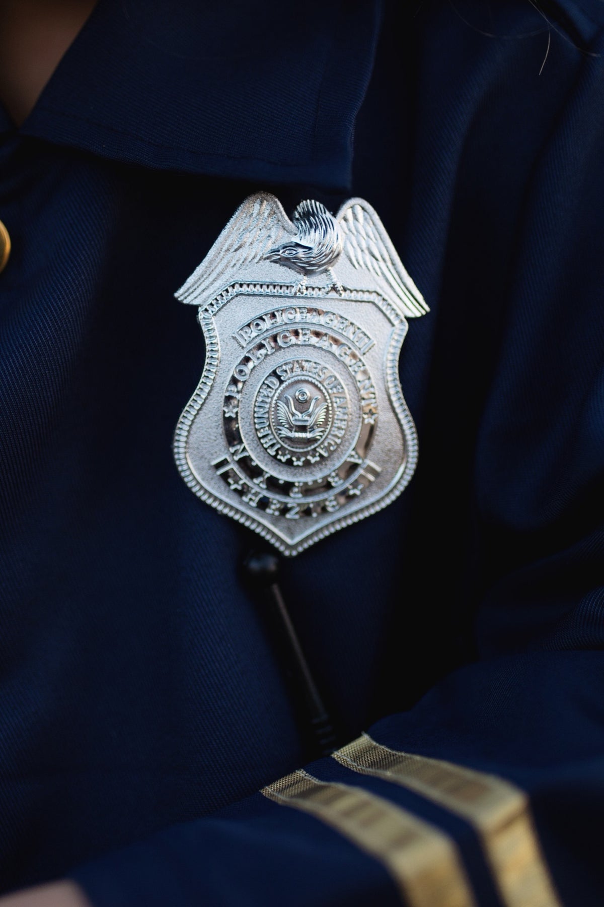 Déguisement policier, veste, casquette et accessoires — Great Pretenders — Policier — autre vue 4 | Appart 17 Bruxelles