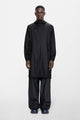 Fishtail Parka W3 — Rains — Black — porté, vue de face | Appart 17 Bruxelles