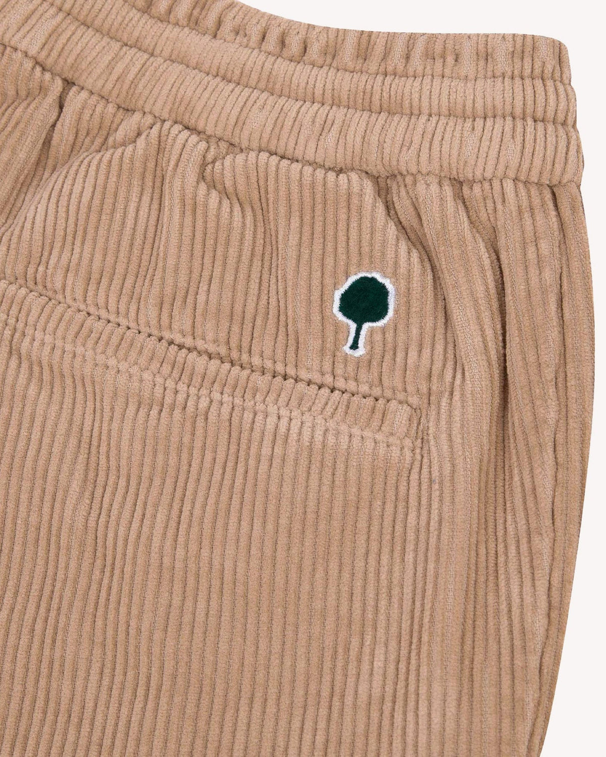 DREUILLE Pantalon en velours côtelé, taille élastique — FAGUO — Beige foncé — gros plan broderie 7 | Appart 17 Bruxelles
