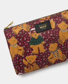 Grande pochette XL zippée en polyester recyclé — Wouf — Cozy — détail 2 | Appart 17 Bruxelles