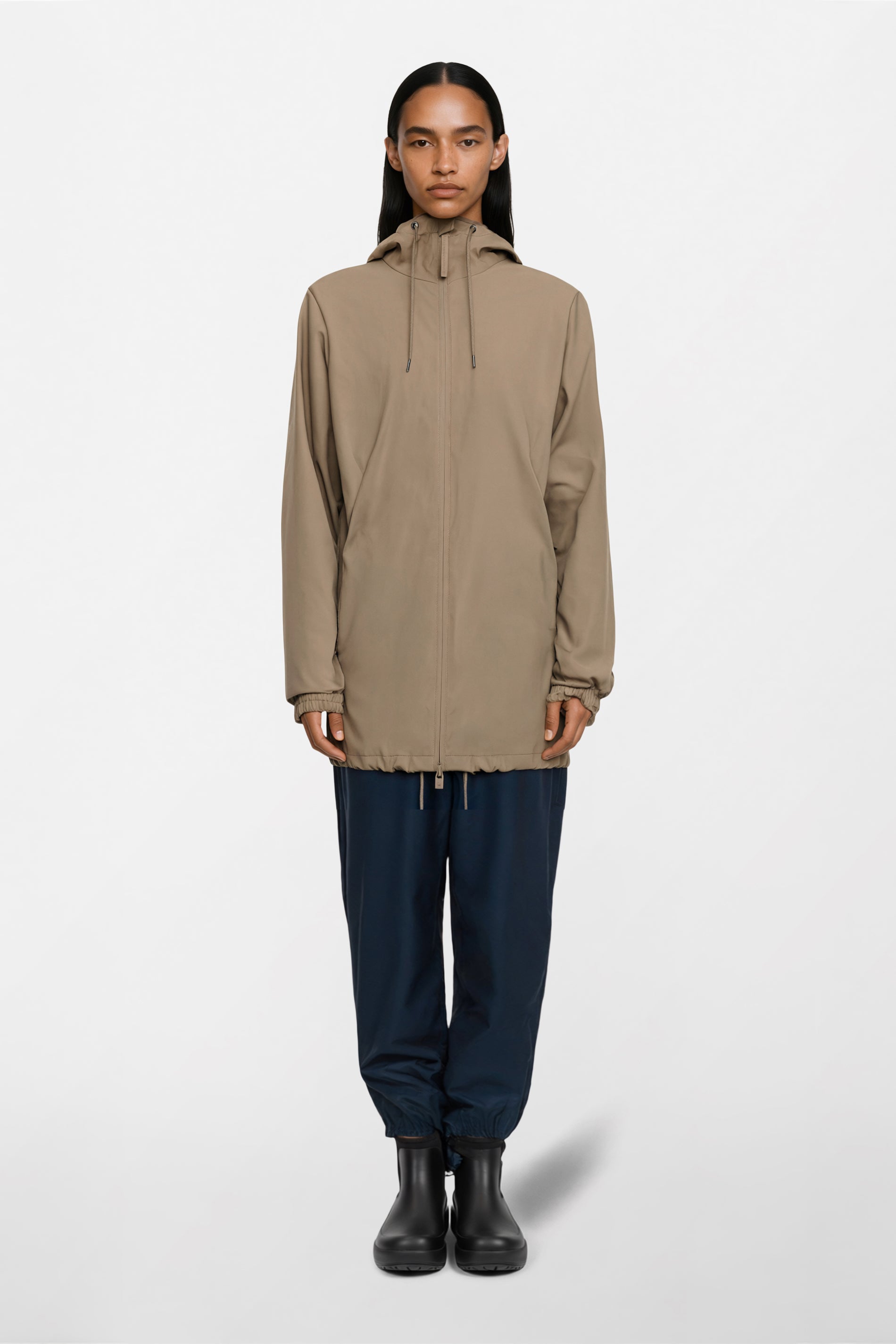 18370 Beige