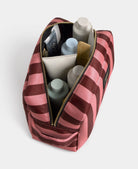 Grande trousse de toilette en polyester recyclé — Wouf — Sophie — intérieur ouvert 3 | Appart 17 Bruxelles