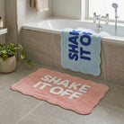 Tapis de bain « Shake It Off » festonné — Bleu — vue 2, Bleu clair & bleu foncé | Appart 17