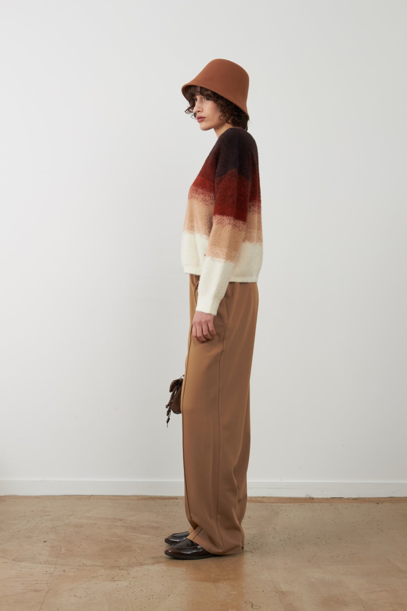 JOSEPHA Pull en maille nylon — Chocolat — vue 2