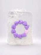 Savon surprise bracelet de perles Gaga × Ludi Soap — Ludi Soap — Violet — packshot | Appart 17 Bruxelles