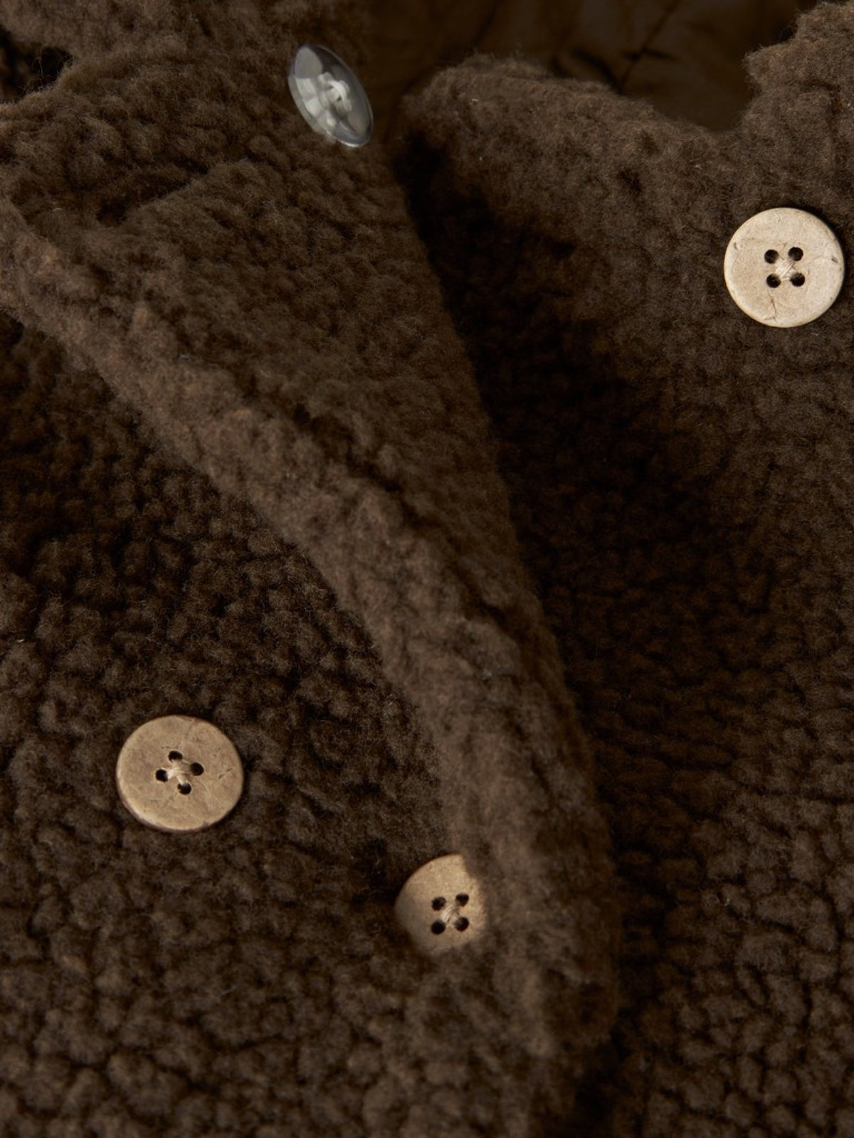 NMFNALO Manteau long en teddy fille — Lil' Atelier — Dark Earth — autre vue 4 | Appart 17 Bruxelles