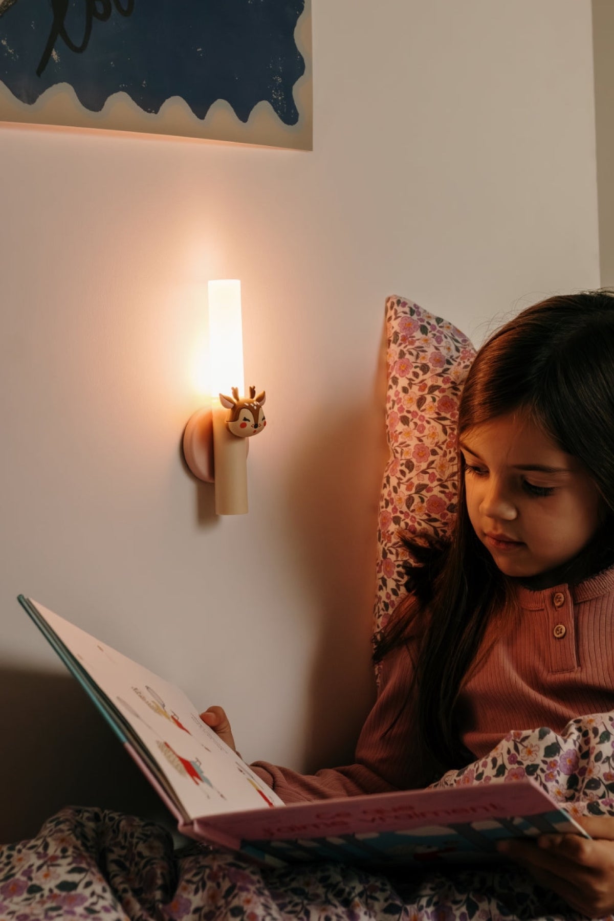 Veilleuse et lampe de lecture rechargeable Zoo Light — The Zoofamily — Cerf — autre vue 5 | Appart 17 Bruxelles