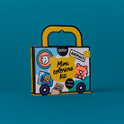 Mini Coloring Kit, poster 40 × 50 cm et 4 crayons — OMY — Animals — packshot | Appart 17 Bruxelles
