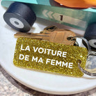 LA VOITURE DE MA FEMME Porte-clés à paillettes Plus de Love: Or