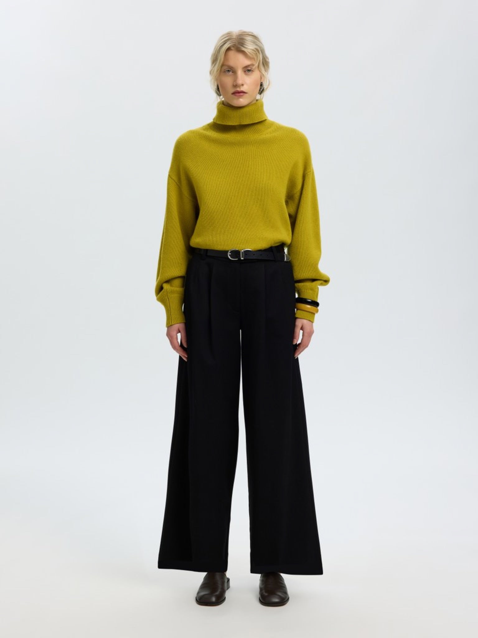 SLWELLIE Pull col roulé en laine et coton bio — Avocado Oil — vue 6