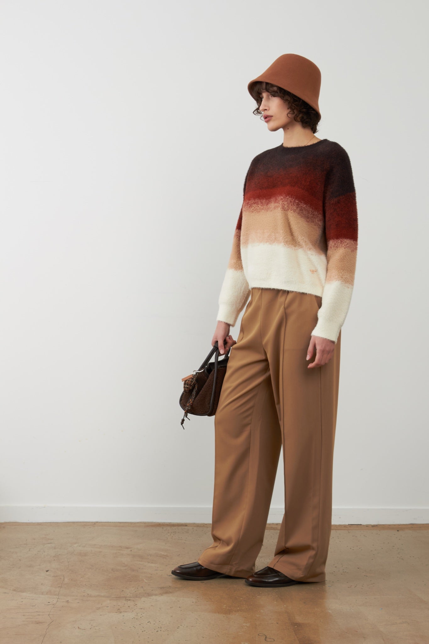 JOSEPHA Pull en maille nylon — Chocolat — vue 3