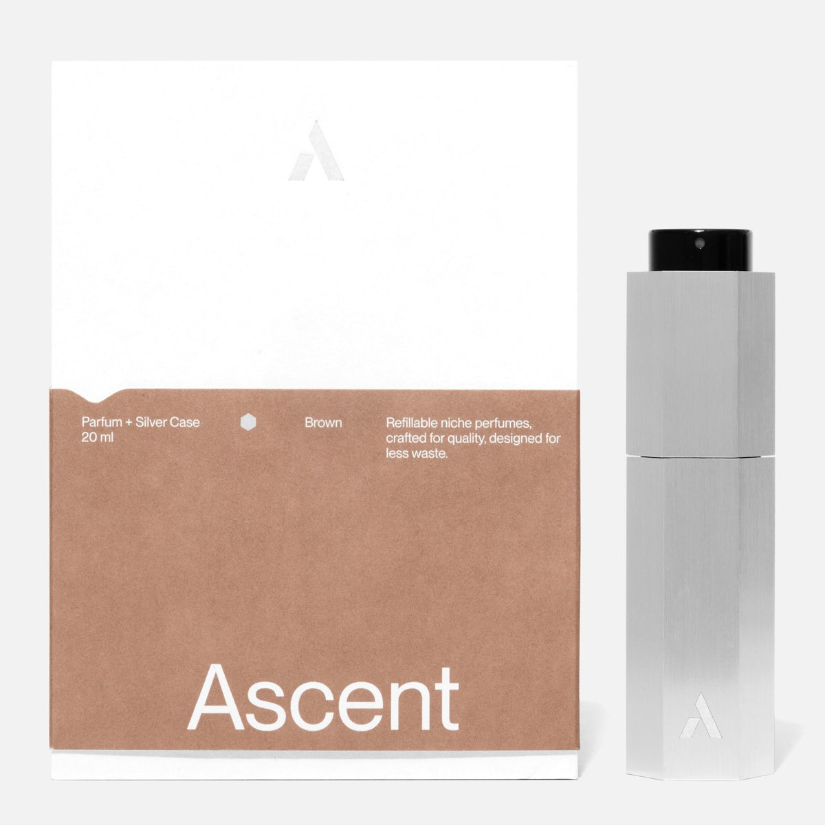 Ascent Starter Pack Étui rechargeable en aluminium + extrait de parfum 20 ml — Ascent — Brown — packshot, coffret et étui argent 5 | Appart 17 Bruxelles