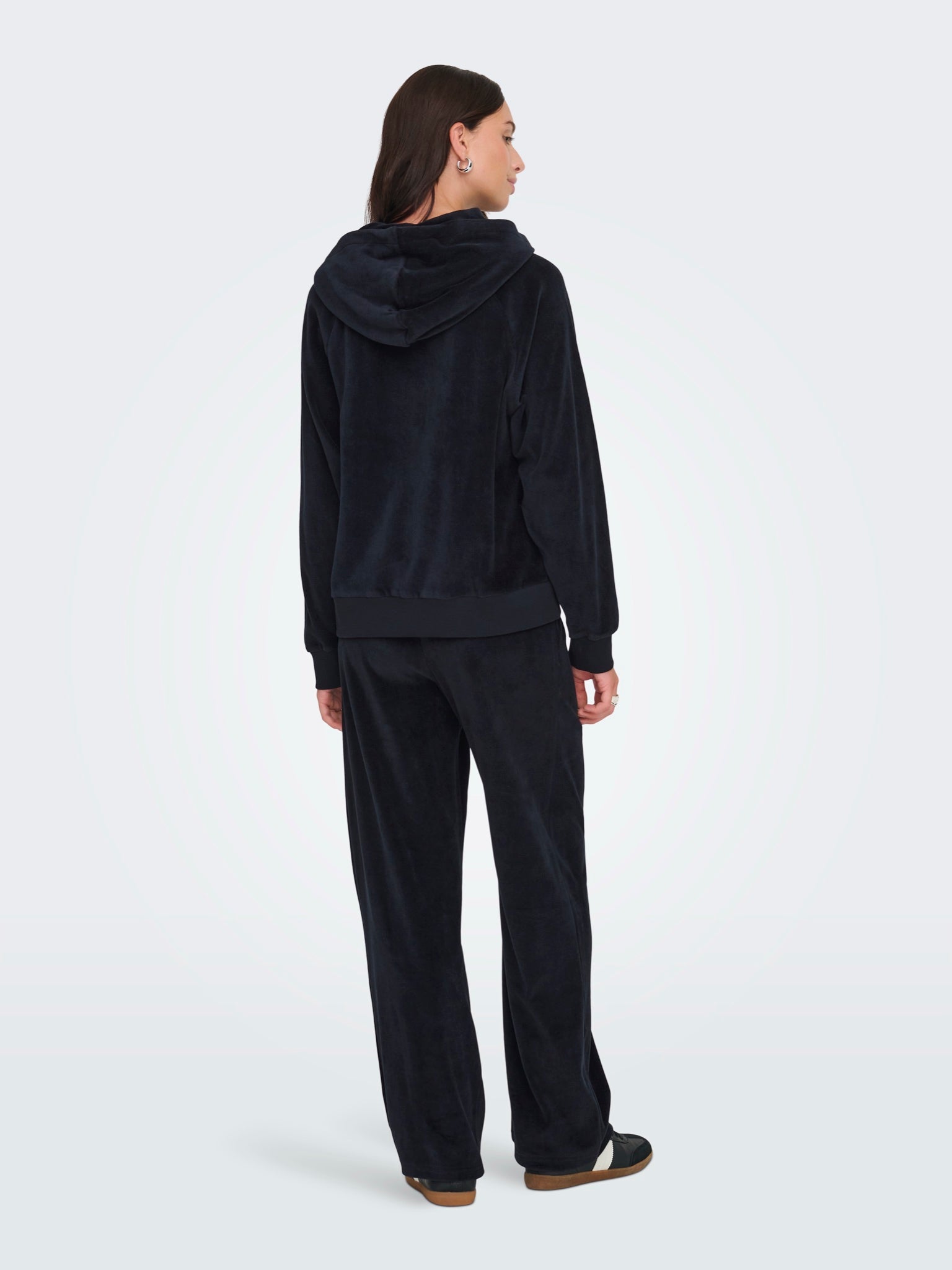JDYVIDA Sweat à capuche en velours — Noir — vue 6